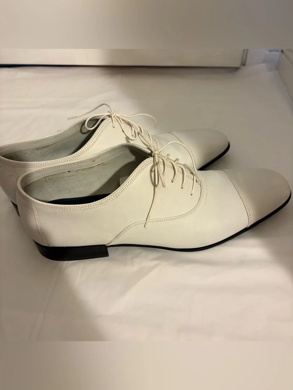 SALVATORE FERRAGAMO mens white leather dress shoes